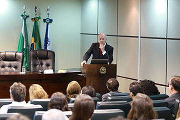 Professor Manoel Antonio Teixeira Filho