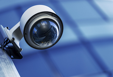 Ilustração mostra câmera de vigilância com lente giratória de 360 graus