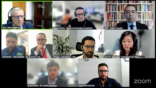 Notícia 3 Com piso atual de R$ 1.518, esses funcionários pleiteiam o valor de R$ 4.500. A empresa propõe R$ 2.082,41.