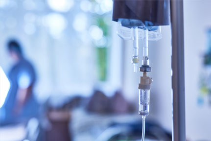 Notícia 0 Após passar mais de 15 anos afastado para tratar uma neoplasia, ex-chefe de oficina teve de voltar ao trabalho e, duas semanas depois, foi demitido sem justa causa